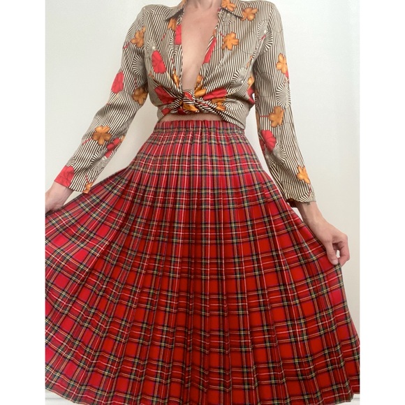 Vintage Dresses & Skirts - Last chance donating on 1/10 ! Vintage Tartan Plaid Skirt s/m